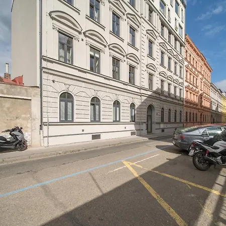 Internesto Vlhka 9 Apartment